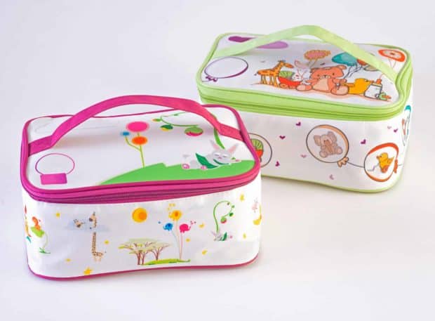 Bolsa de maternidad de gran calidad con impresión por sublimación en cuatricromía y asa de transporte de color a juego