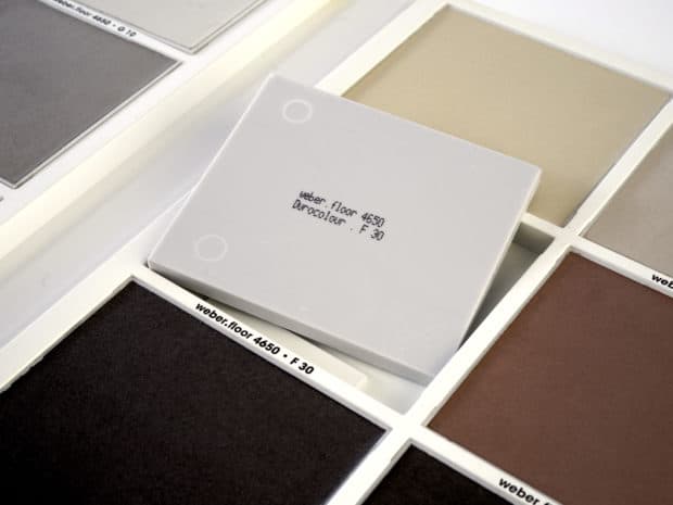 Colour identification on the back of the design floor samples