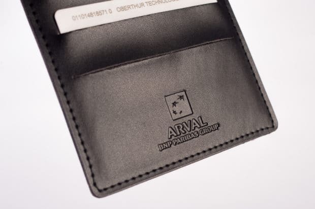 Leatherette and stitched finish for a high quality and durable card holder