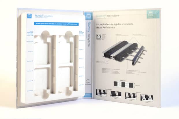 Cardboard display with customized thermo wedge for 4 removable samples