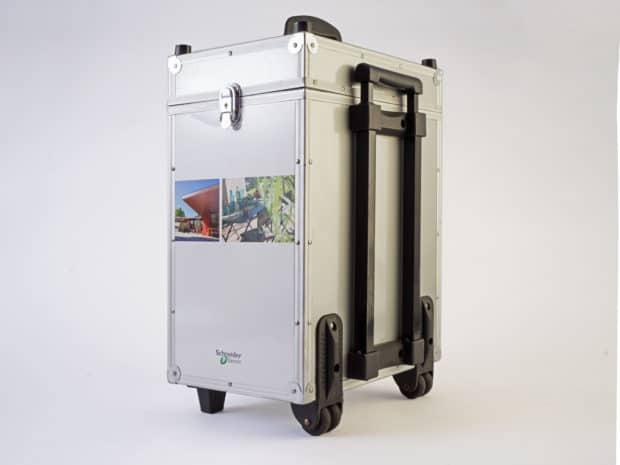 High-end case with telescopic trolley and stoppers