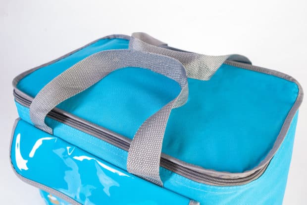 Custom-made soft textile cooler bag with two polypropylene handles