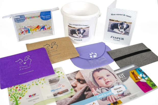 Vaccination certificates wallets for children and pets, health records wallets, maternity records wallets specially designed for business customers