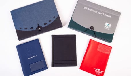 Customized PP, PVC or PU file folders and display books