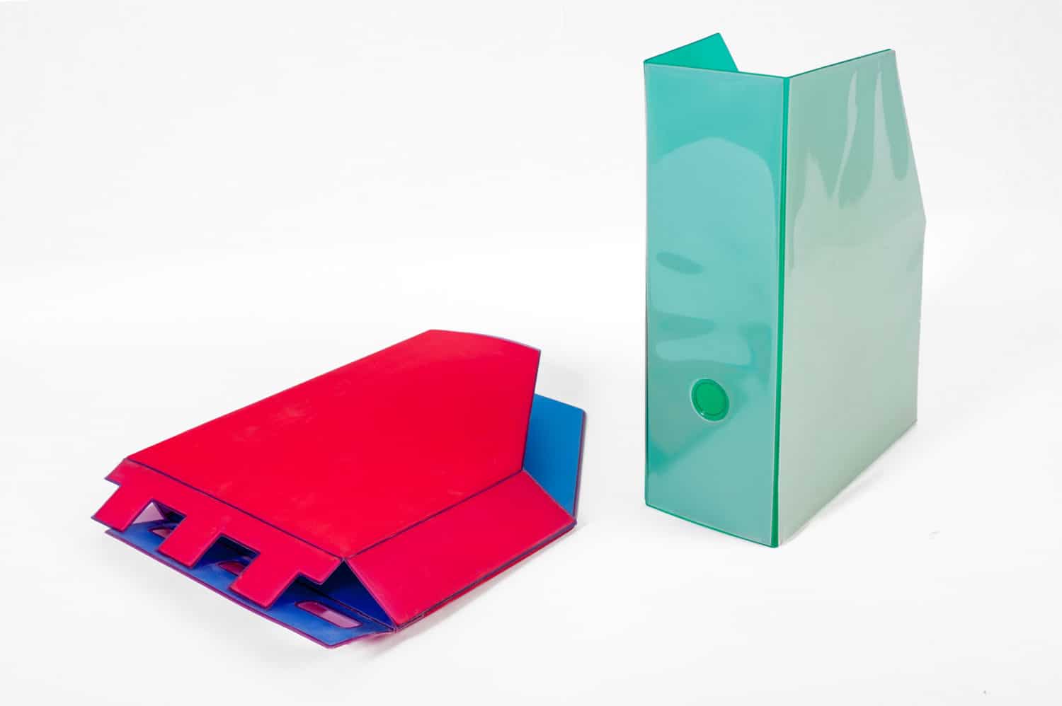 Revisteros y cajas de proyectos de cartón, PVC y cuero sintético hechos a  medida