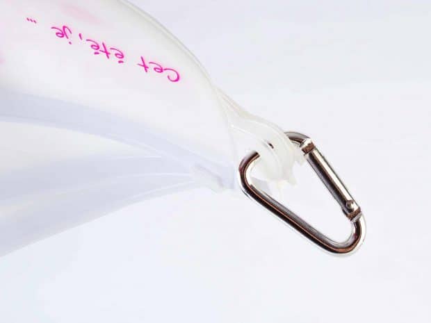 Trio of pockets assembled by a carabiner